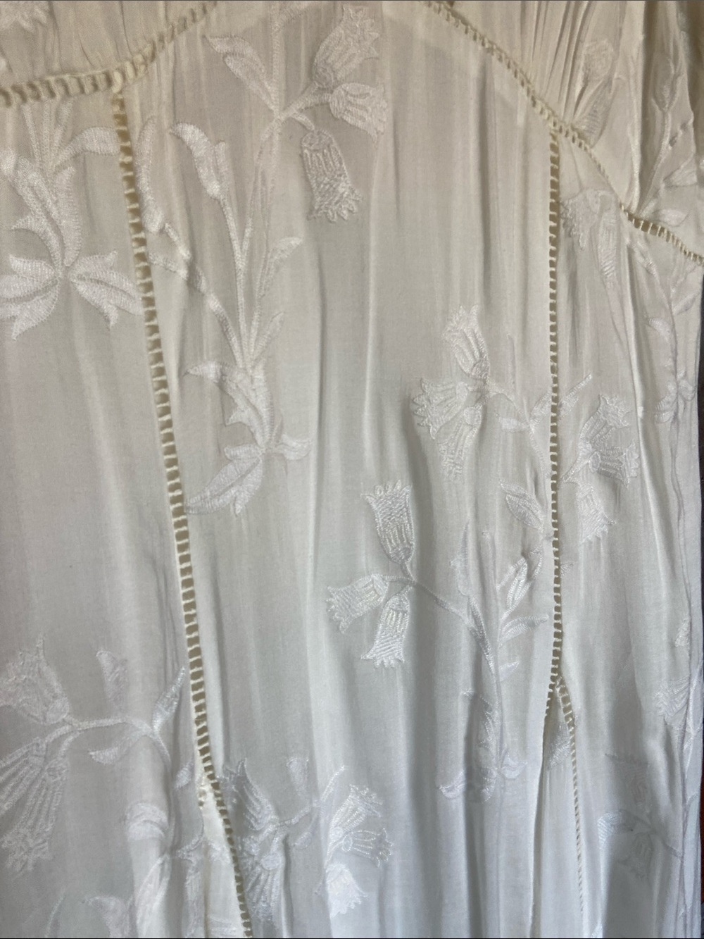 Sundance Catalog Special Occasion Embroidered White Cream Dress Rayon Silk 10 - Picture 5 of 11